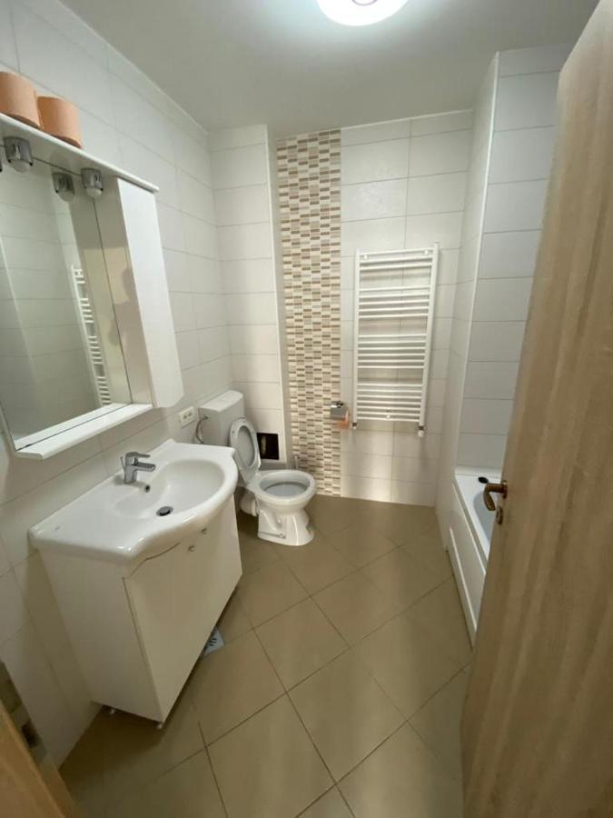 Ama Apartment