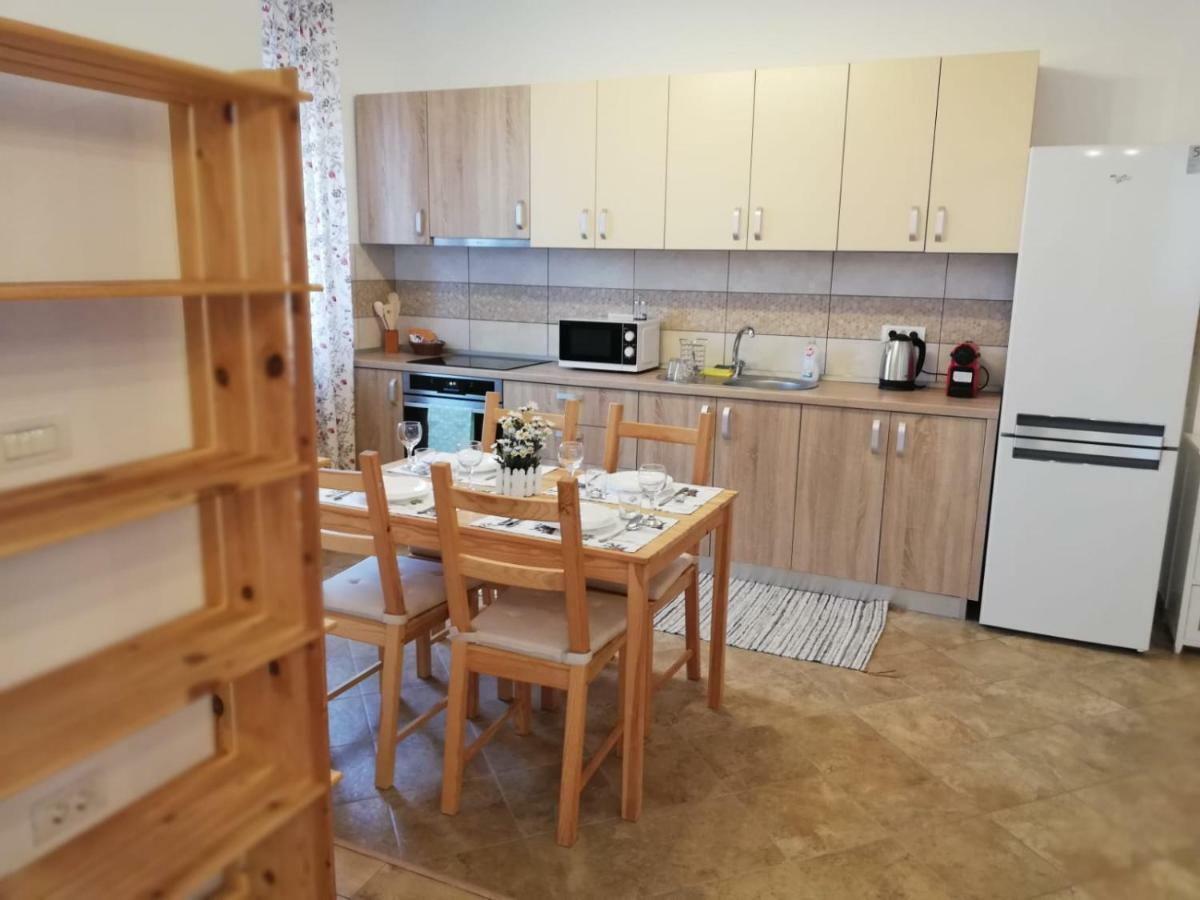 Apartment Ama