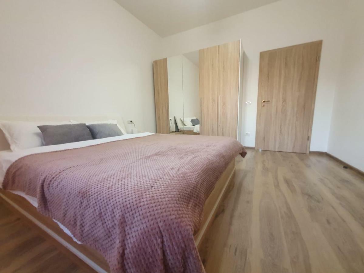 Ama Apartment