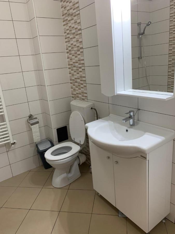 Ama Apartment *